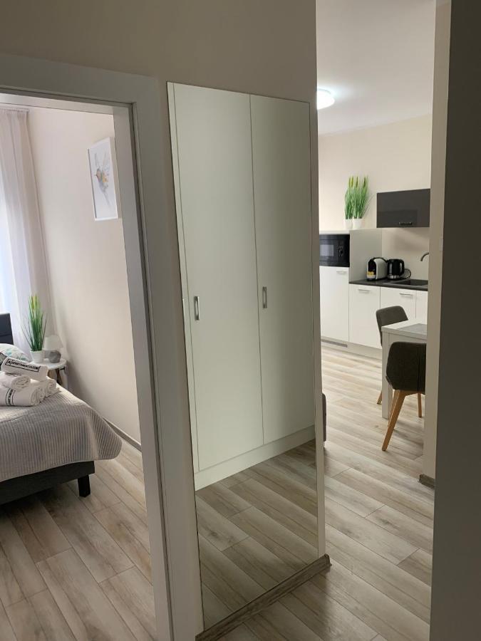 Apartament Walczaka 11 Miejsce Parkingowe 고르주프비엘코폴스키 외부 사진