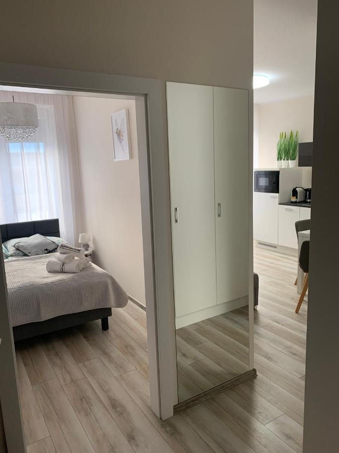 Apartament Walczaka 11 Miejsce Parkingowe 고르주프비엘코폴스키 외부 사진